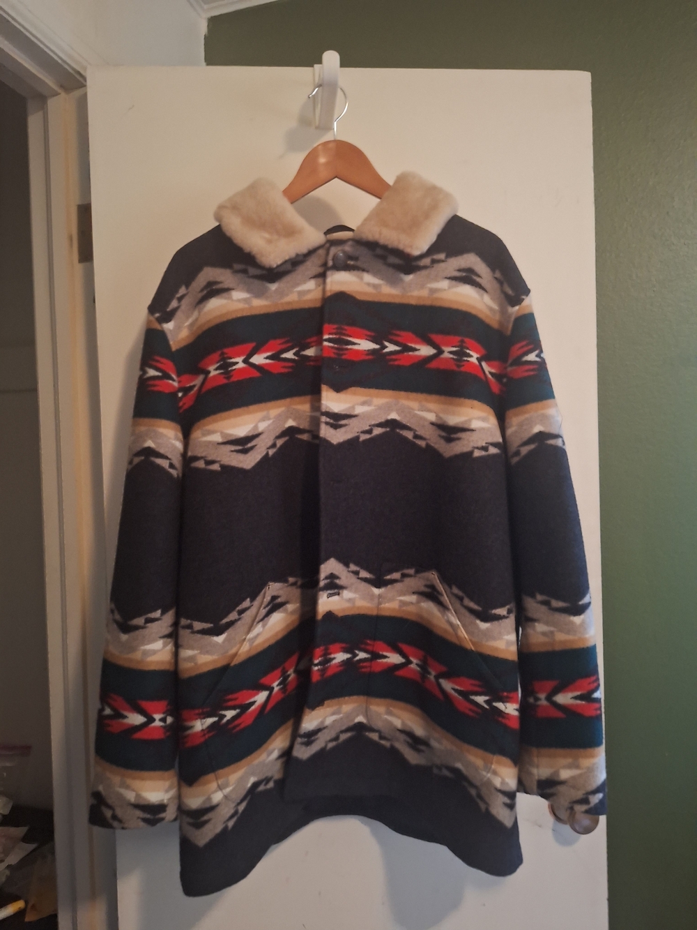 PENDLETON Authentic Brownsville Shearling Collar COAT